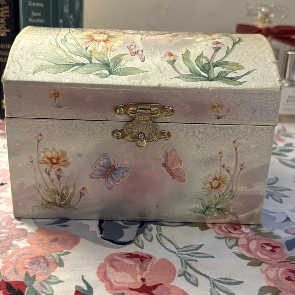 Fairy Garden Music Box